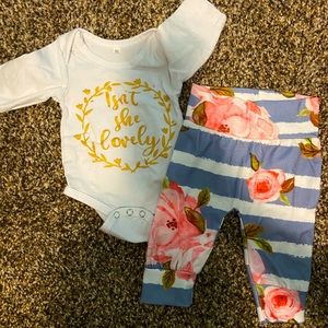 NWOT baby girl outfit
